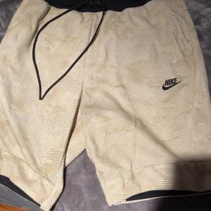 nike tech fleece shorts